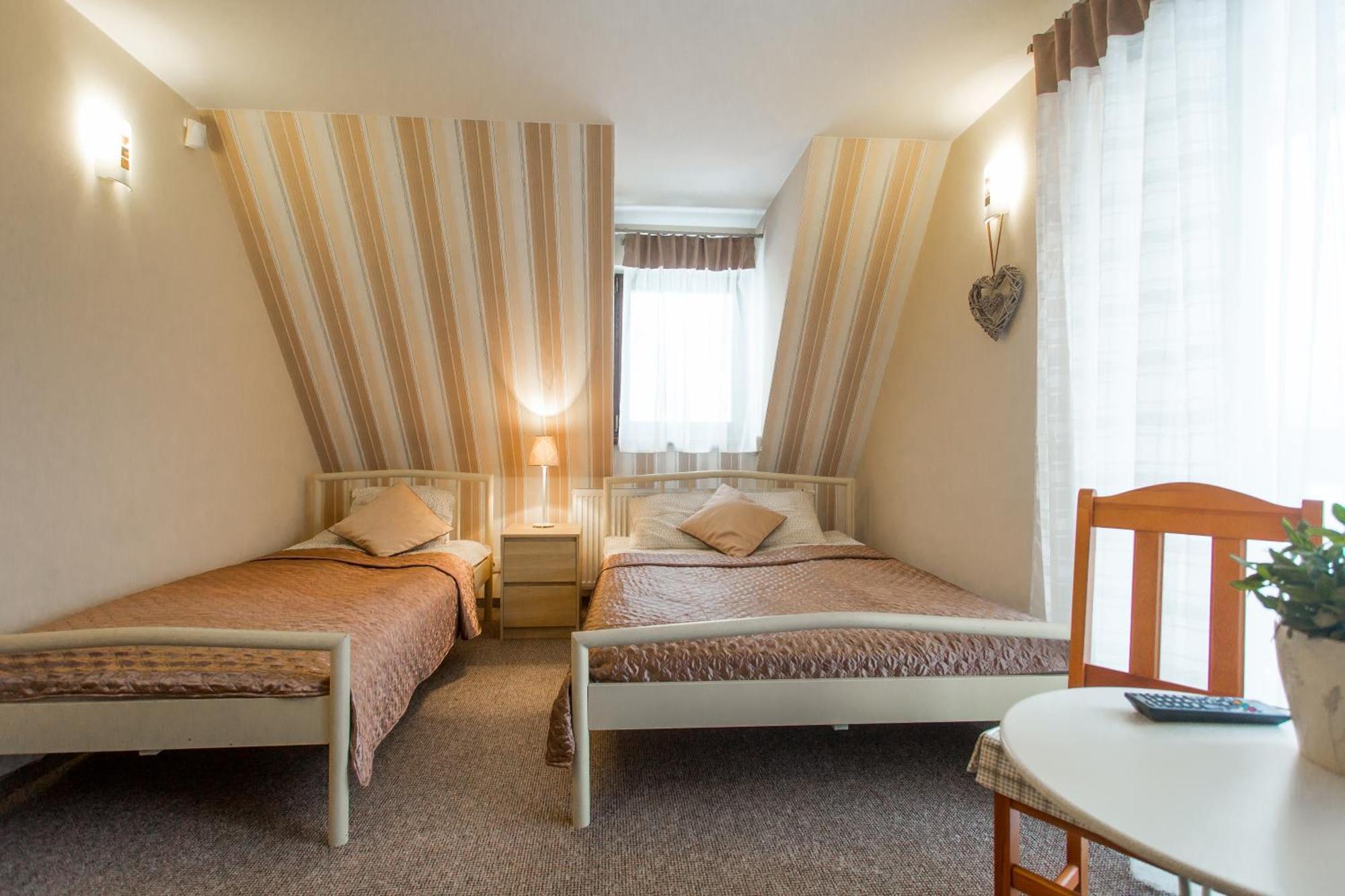 U Kruka Bed and Breakfast Groń Buitenkant foto
