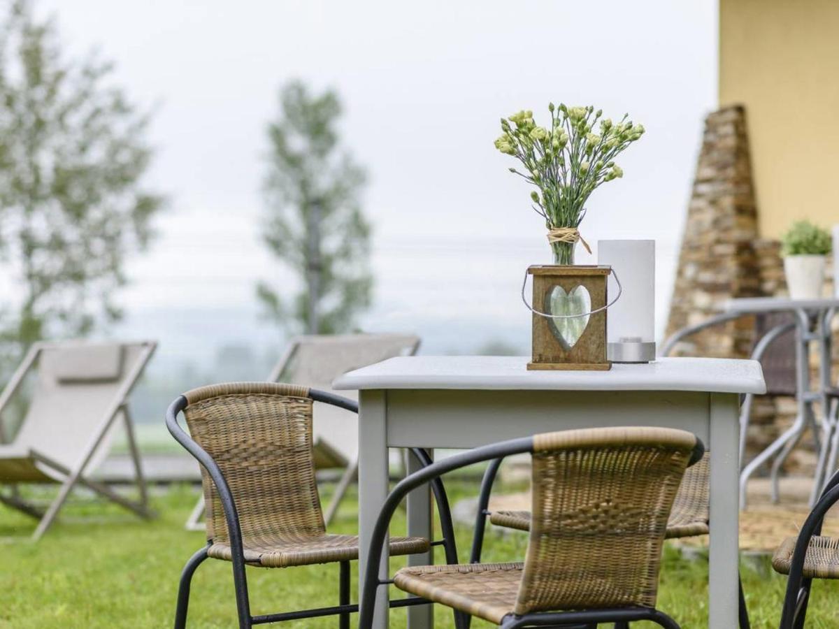 U Kruka Bed and Breakfast Groń Buitenkant foto